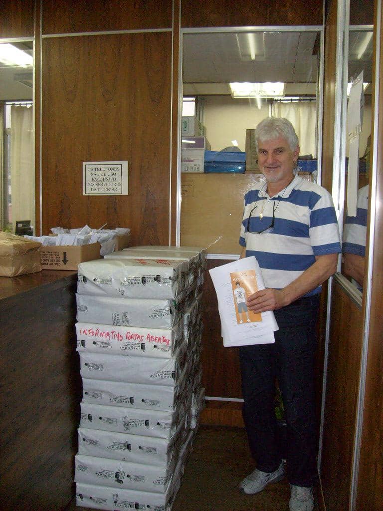 Coordenador da 1ª CRE recebe a publicação