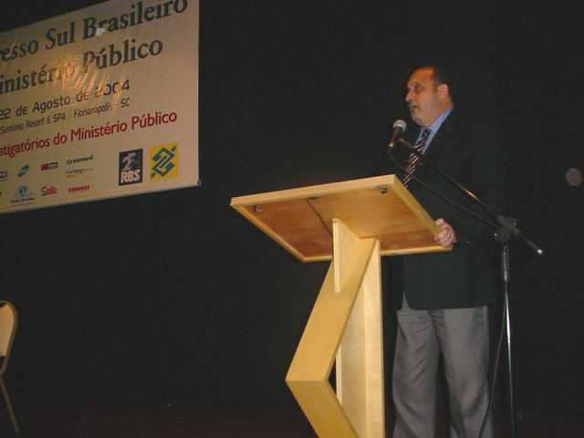 O ministro Gilson Dipp