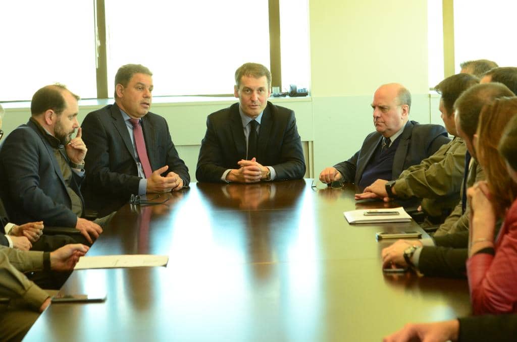 Reunião que discutiu estratégias para reverter decisões de juízes federais aconteceu nesta tarde