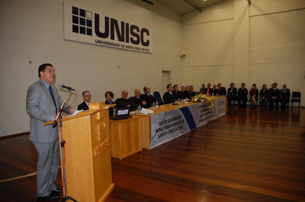 Marcelo Dornelles representou Administração Superior no encontro