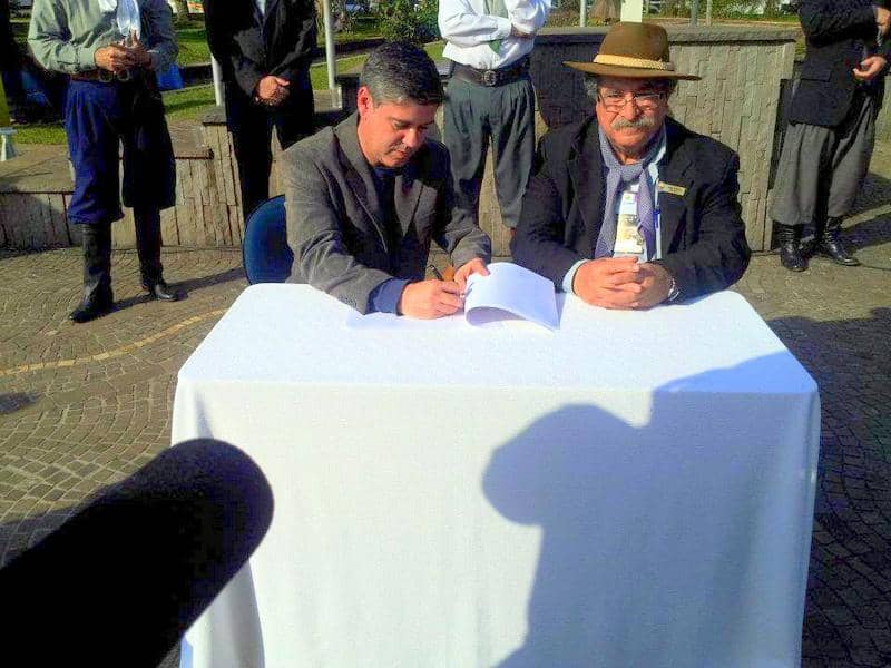 Convenção contou com assinatura de convênio