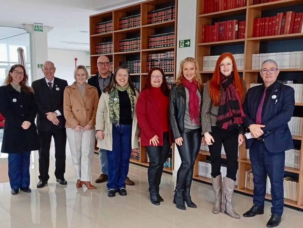 MPRS e instituições se reúnem para debater a proteção à criança e ao adolescente em Novo Hamburgo