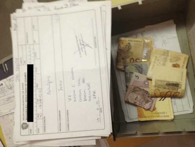 Dinheiro referente a procedimentos cobrados foi apreendido na Operação