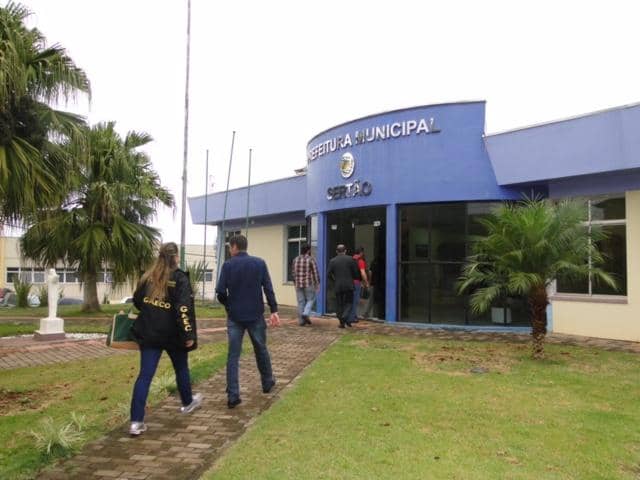 MP investiga contratos nas áreas de obras públicas e saúde