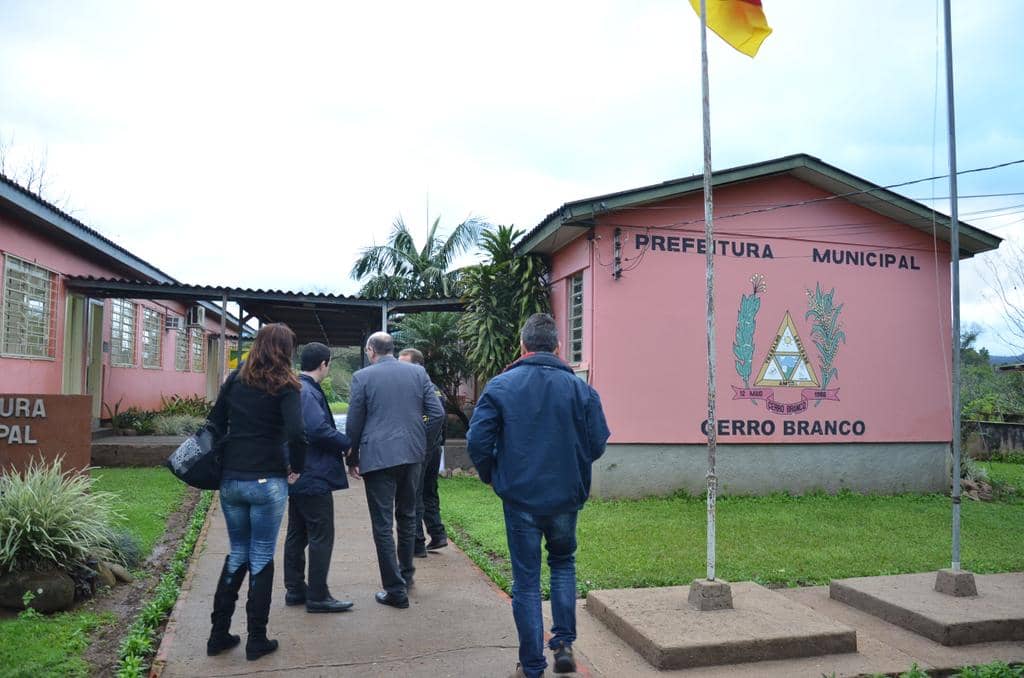 MP cumpriu mandados de busca e apreensão na Prefeitura de Cerro Branco em julho