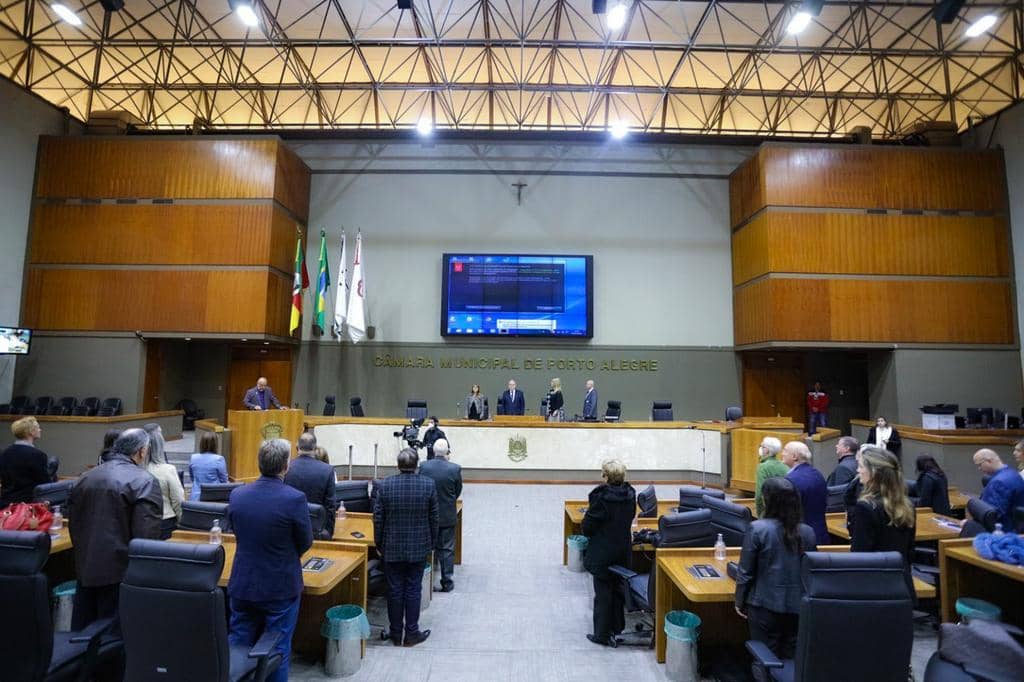 Câmara Municipal concede Comenda Porto do Sol à Sogipa