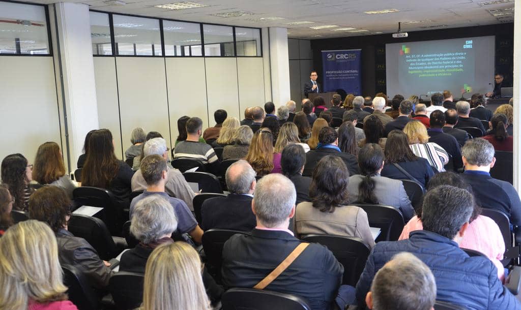 Seminário foi realizado pelo CRC