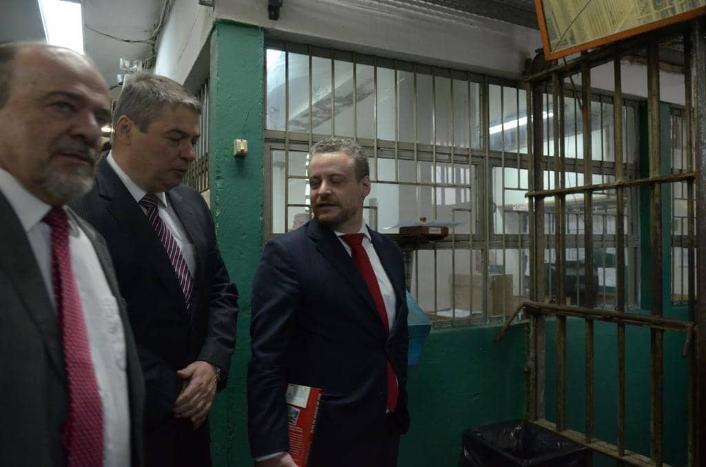 Veiga com Airton Michels e Renato Campos Pinto de Vitto durante a visita