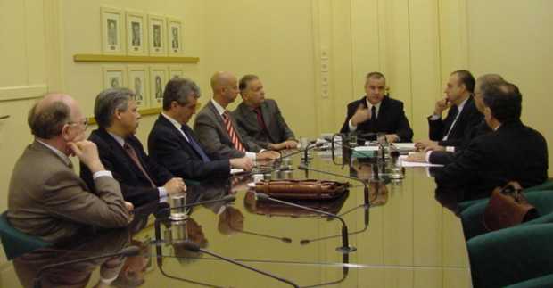 Ministério Público, Governo do Estado e Concessionárias