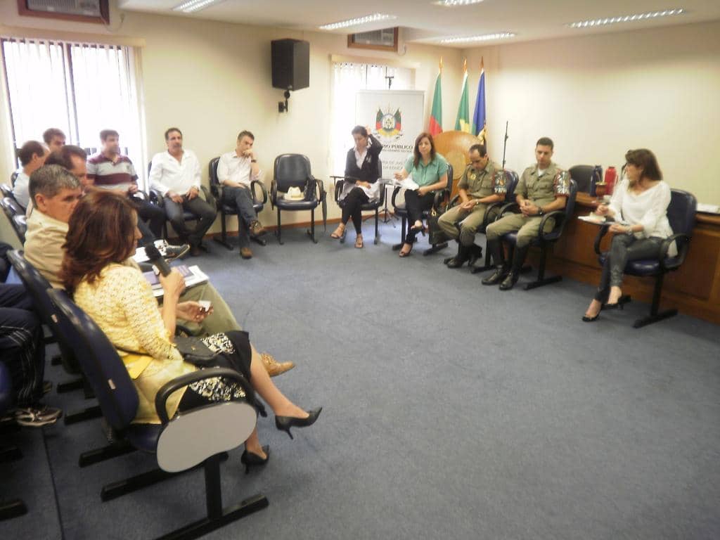 Reunião aconteceu na sede do MP em Passo Fundo...