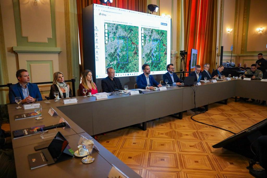 MPRS participa de reunião do programa RS Seguro no Palácio Piratini 