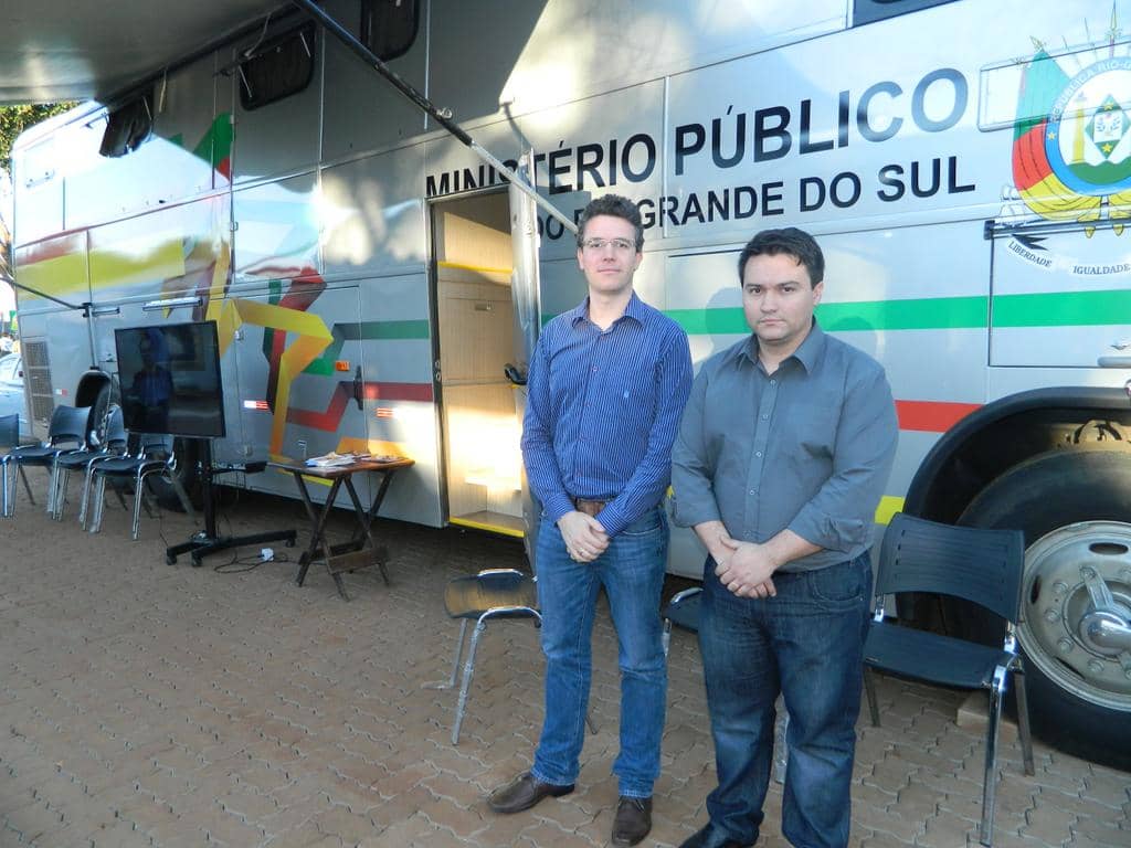 Gustavo Burgos e o Prefeito Junaro Figueiredo