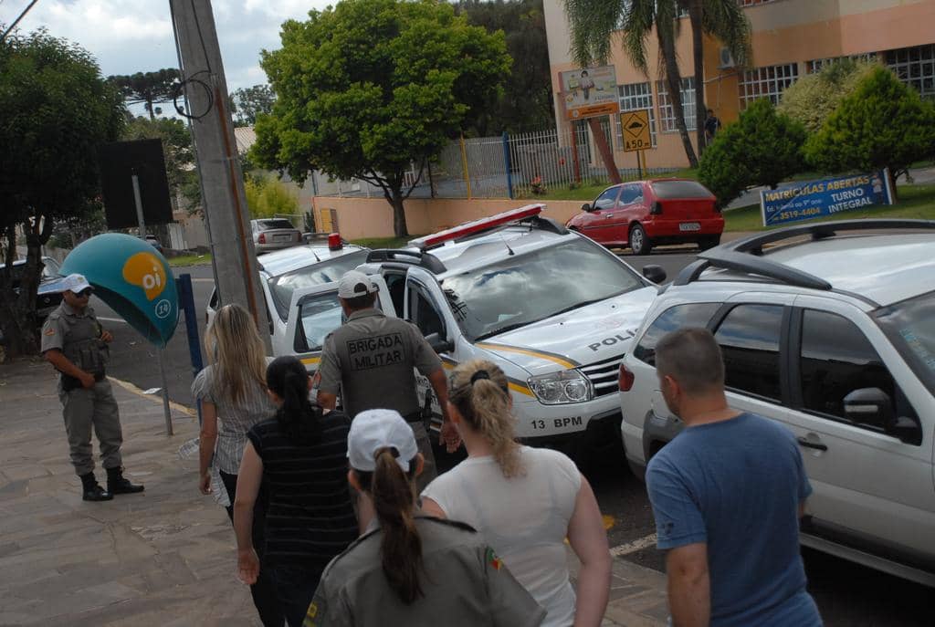 Laboratoristas mascaravam e incentivavam motoristas a adicionarem água nos tanques