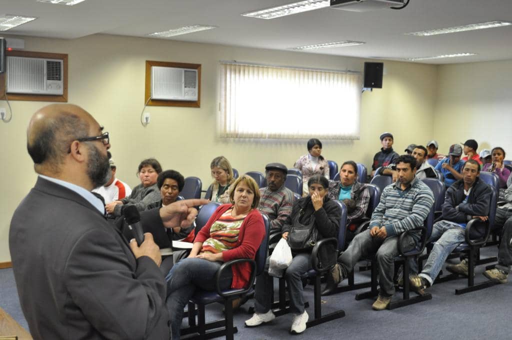 Promotor José Olavo Passos durante sua fala