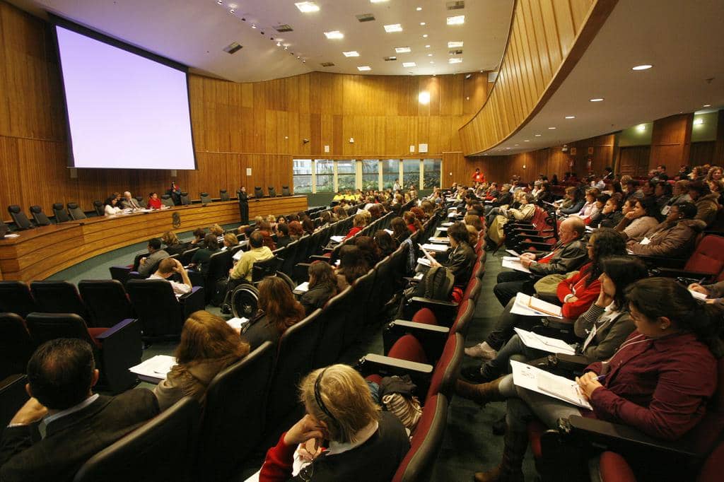 Durante dois dias, público irá debater e propor ações para política de inclusão 