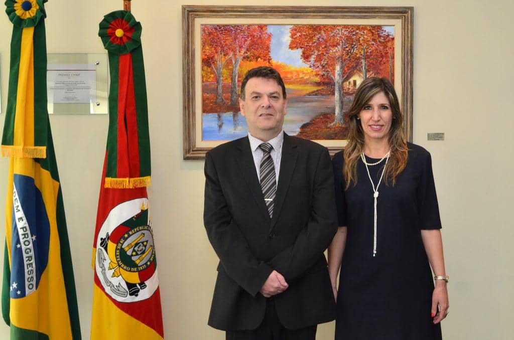 Ruben Giugno Abruzzi e Noara Bernardy Lisboa assumem seus cargos dia 18 de dezembro
