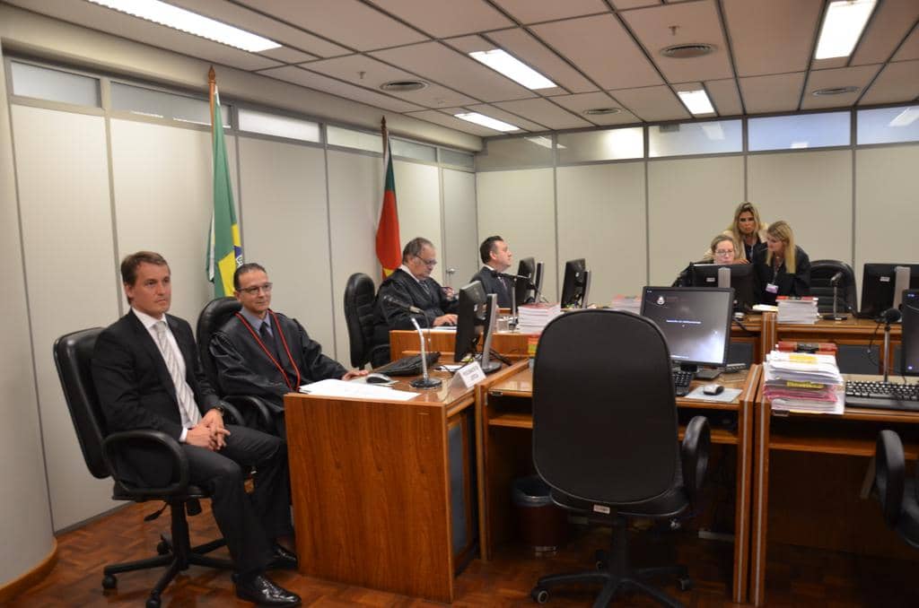 Fabiano Dallazen e Ivan Melgaré durante a sessão