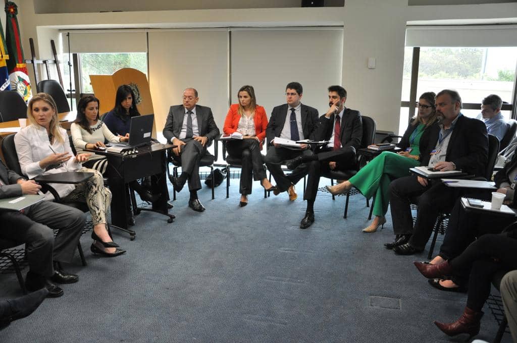 Reunião aconteceu na sede do MP...