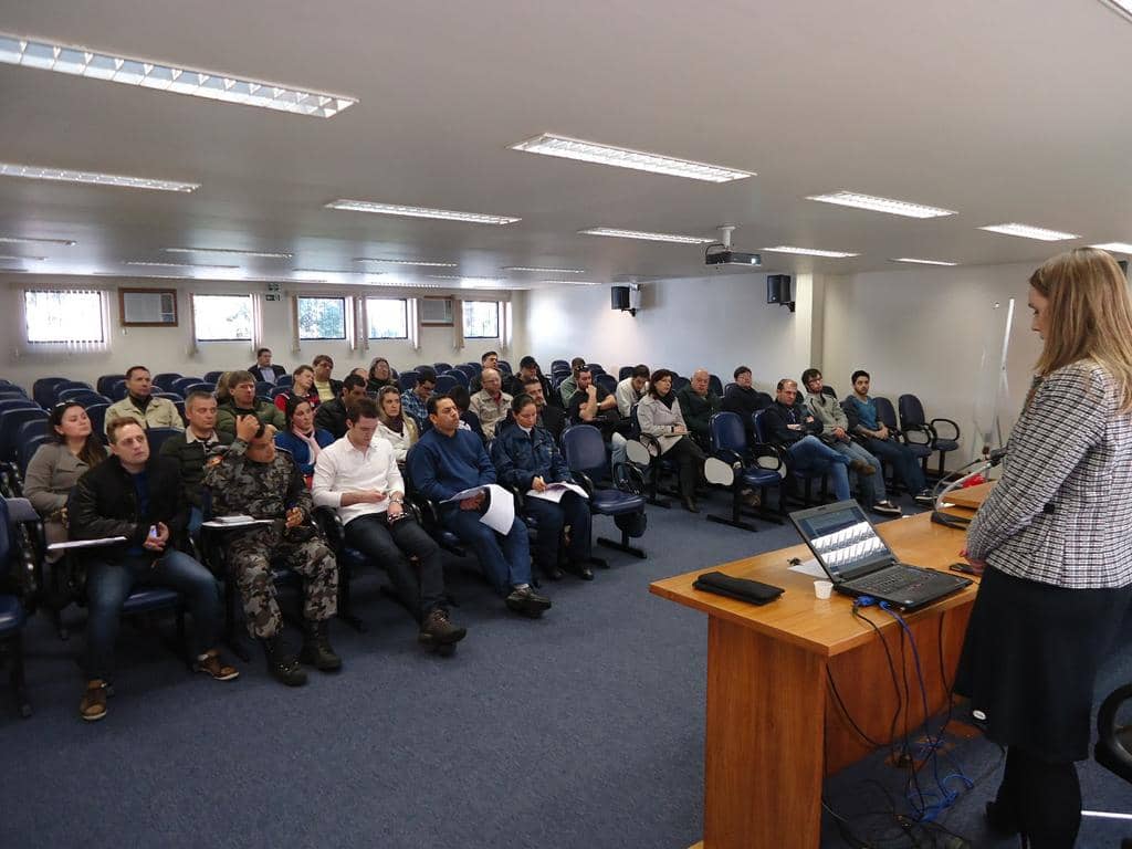 Encontro ocorreu no MP de Caxias do Sul