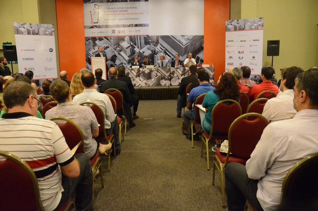 Encontro ocorreu no hotel Sheraton, em Porto Alegre