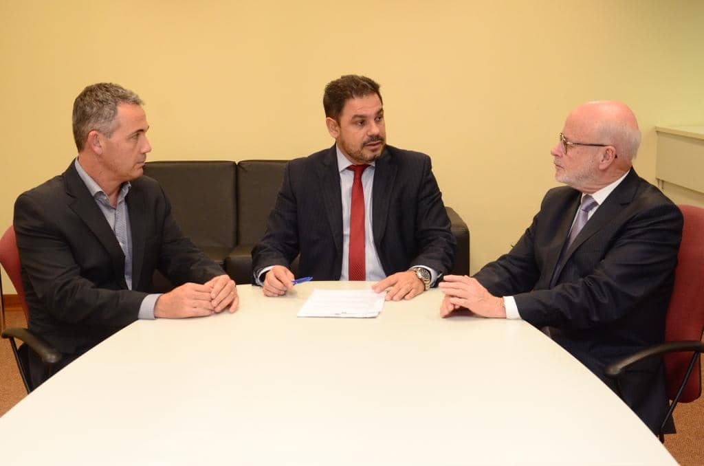 João Pedro Freitas Xavier, Marcelo Lemos Dornelles e Paulo Emilio J. Barbosa