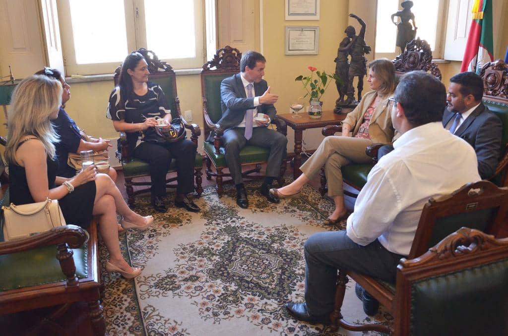 Procurador-Geral de Justiça e integrantes do MP ...