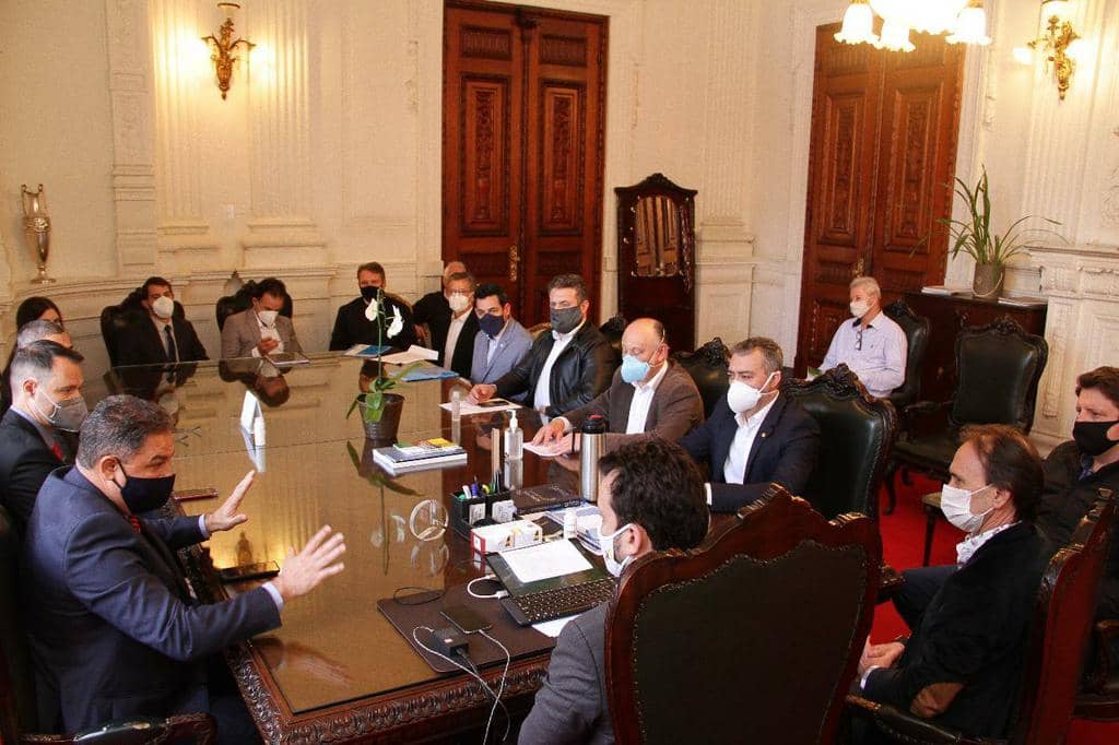 Reunião ocorreu nesta quinta-feira, na sede da Casa Civil