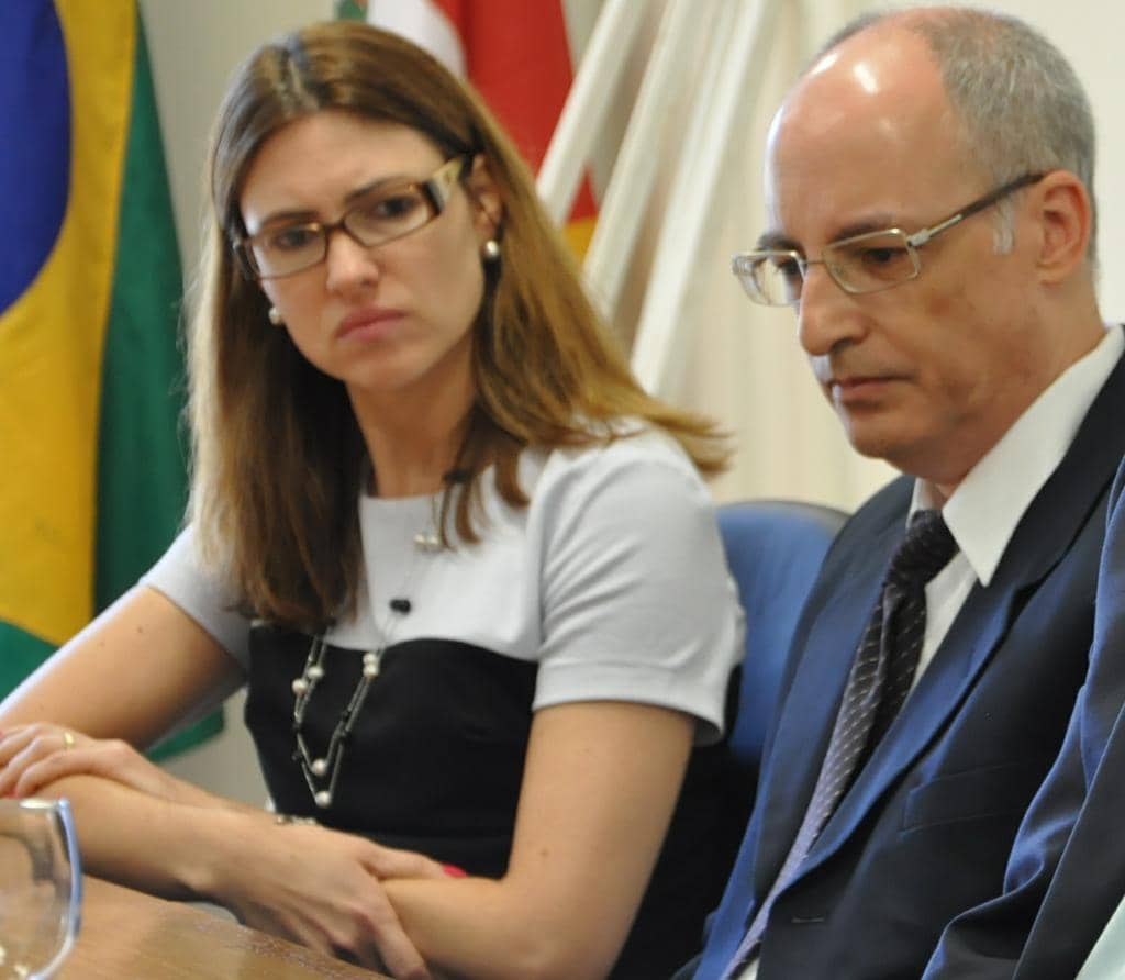 Promotores de Justiça Waleska Agostini e Joel Dutra