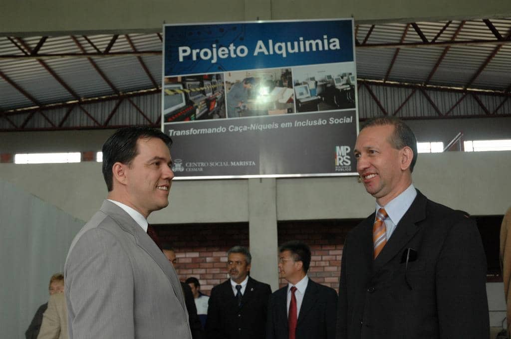 Francisco Seabra e Gerson Daiello conheceram o edifício que abrigará Projeto Alquimia e CRC