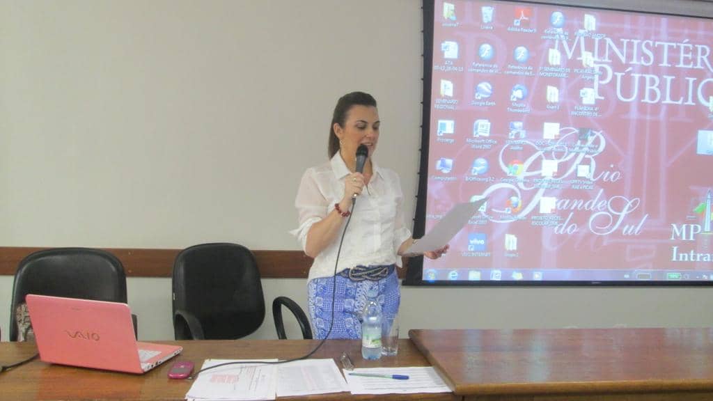 Ana Cirne coordenou trabalhos...