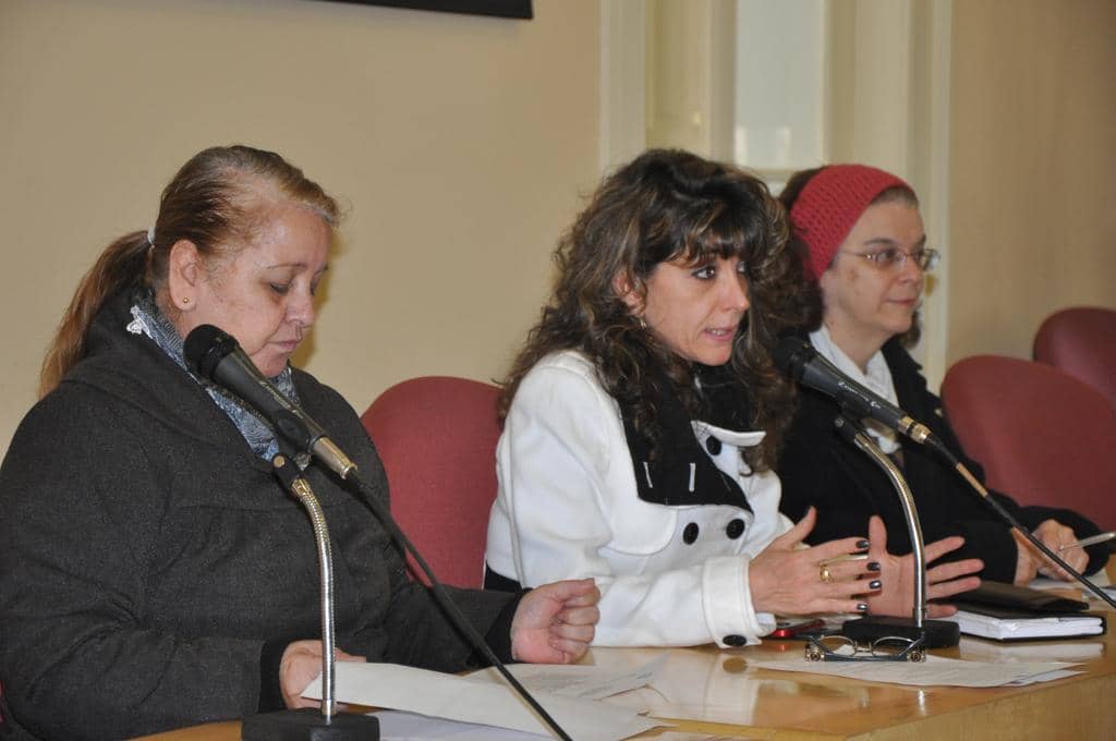 Ivalete Guimarães e Sandra Fagundes, da Susepe, e Cynthia Jappur (ao centro)