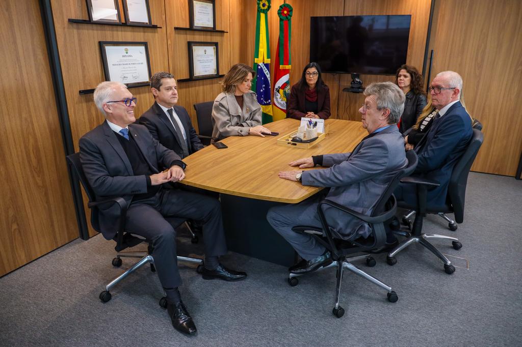 MPRS e TCE-RS firmam aditivo em termo de cooperação para fortalecer a transparência pública nos municípios