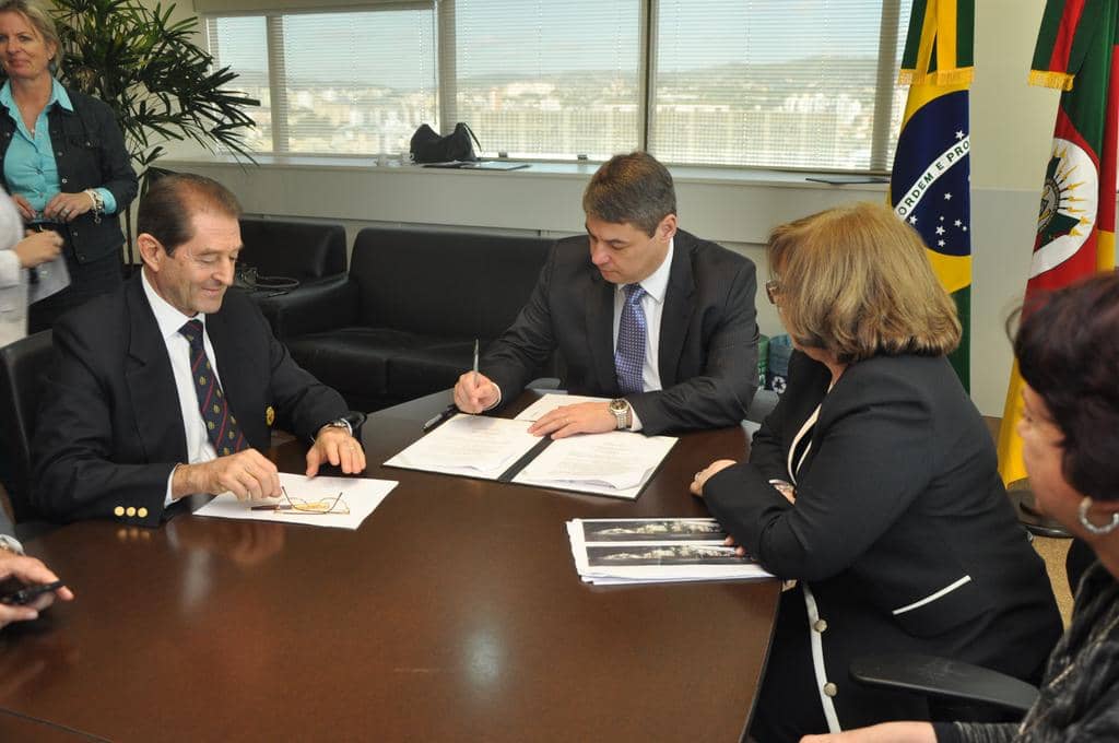 Termo de Cooperação foi assinado...