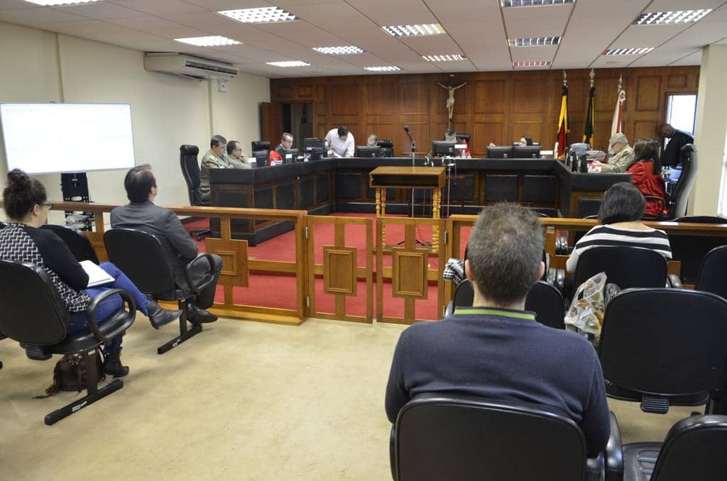 Sessão foi realizada na sede do TJM, em Porto Alegre