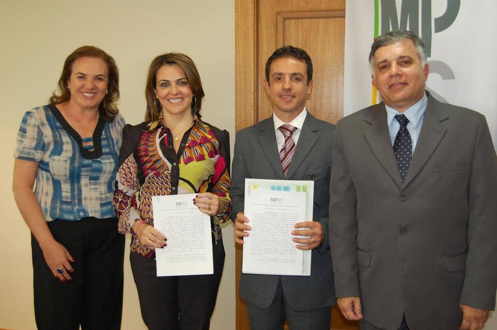 Simone, Ana, Antônio Augusto e Gilberto