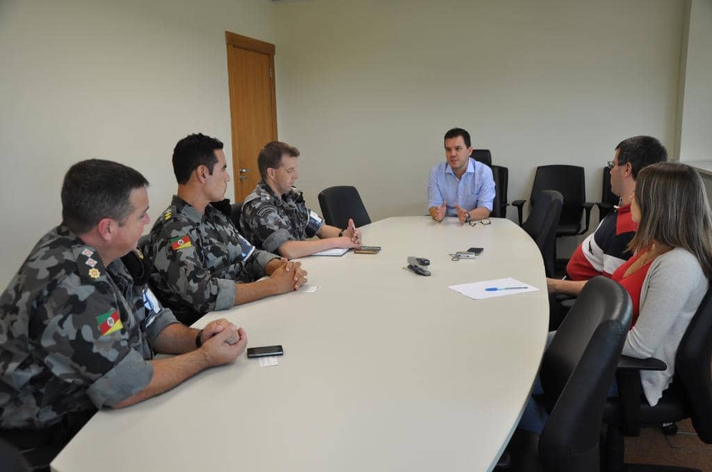 Promotoria do Torcedor reuniu-se com Comando do 1° BOE
