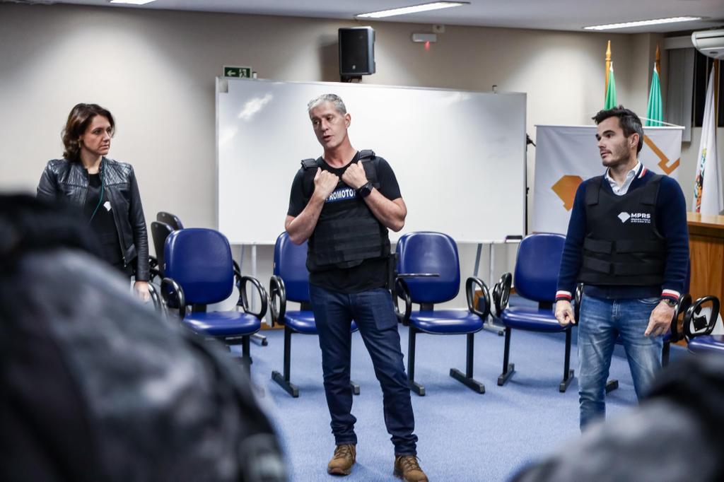 Caxias do Sul: Justiça aceita denúncia do MPRS contra jogador de futebol investigado por manipulação de resultados para apostas e lavagem de dinheiro