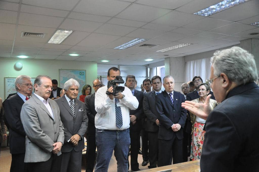 Presidente do TRE destacou a autoridades trabalho exitoso no 1º turno