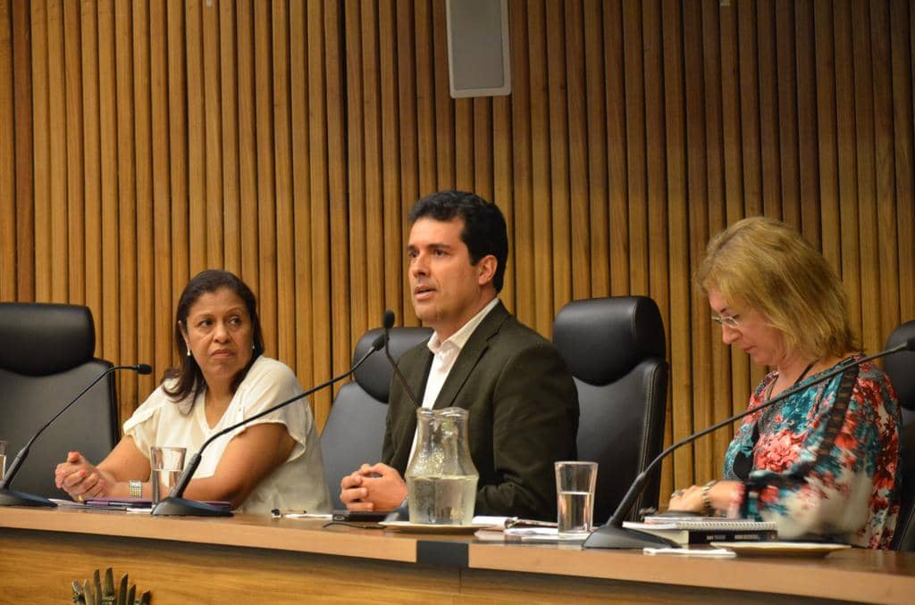 Jornalista André Trigueiro falou sobre ecologia e cultura de paz