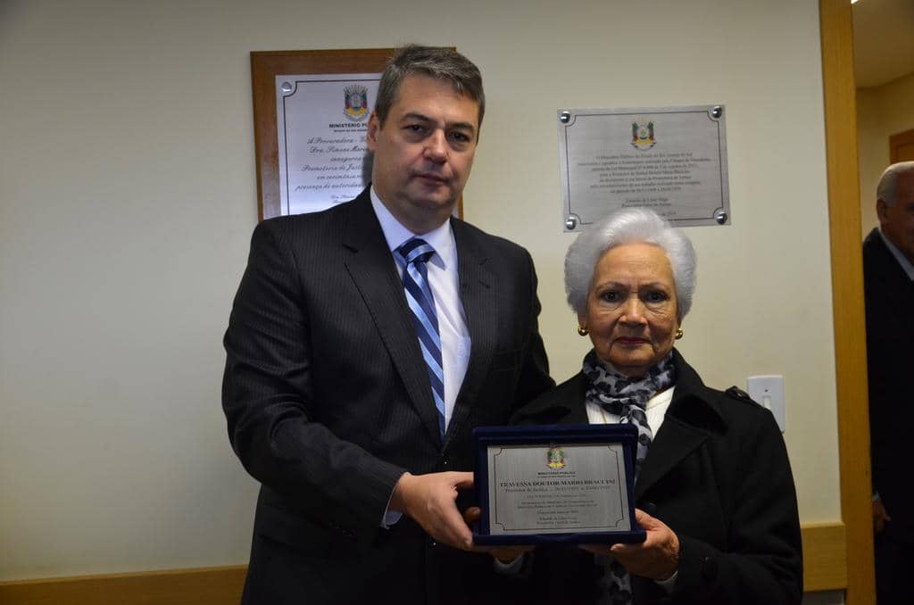 Eduardo de Lima Veiga e a viúva Francisca Braccini
