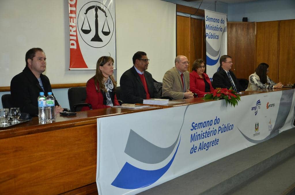 Encontro aconteceu na Universidade Regional da Campanha